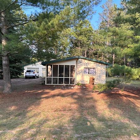 Royce'S Outpost Rustic Cabin Nearby Trails Mio Exteriör bild